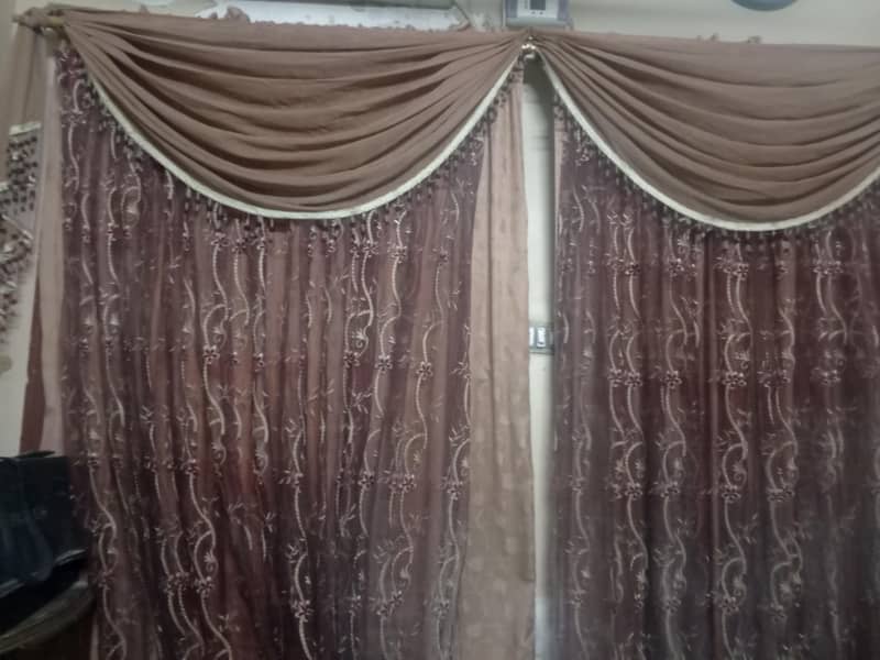 curtain 1