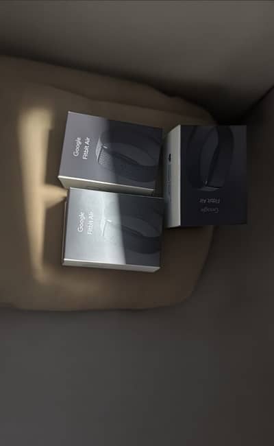 Google Fitbit Air Brand New Box Pack
