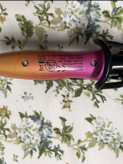 Mark hill mini hair curler