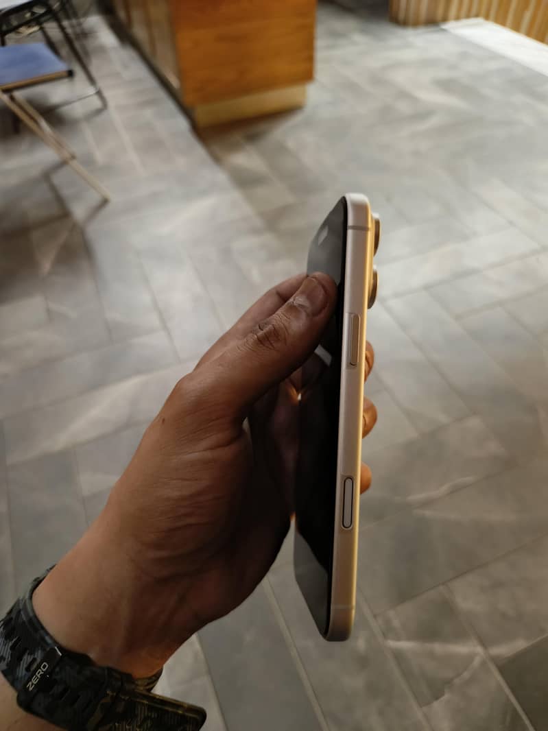 iphone 17 pro max 1