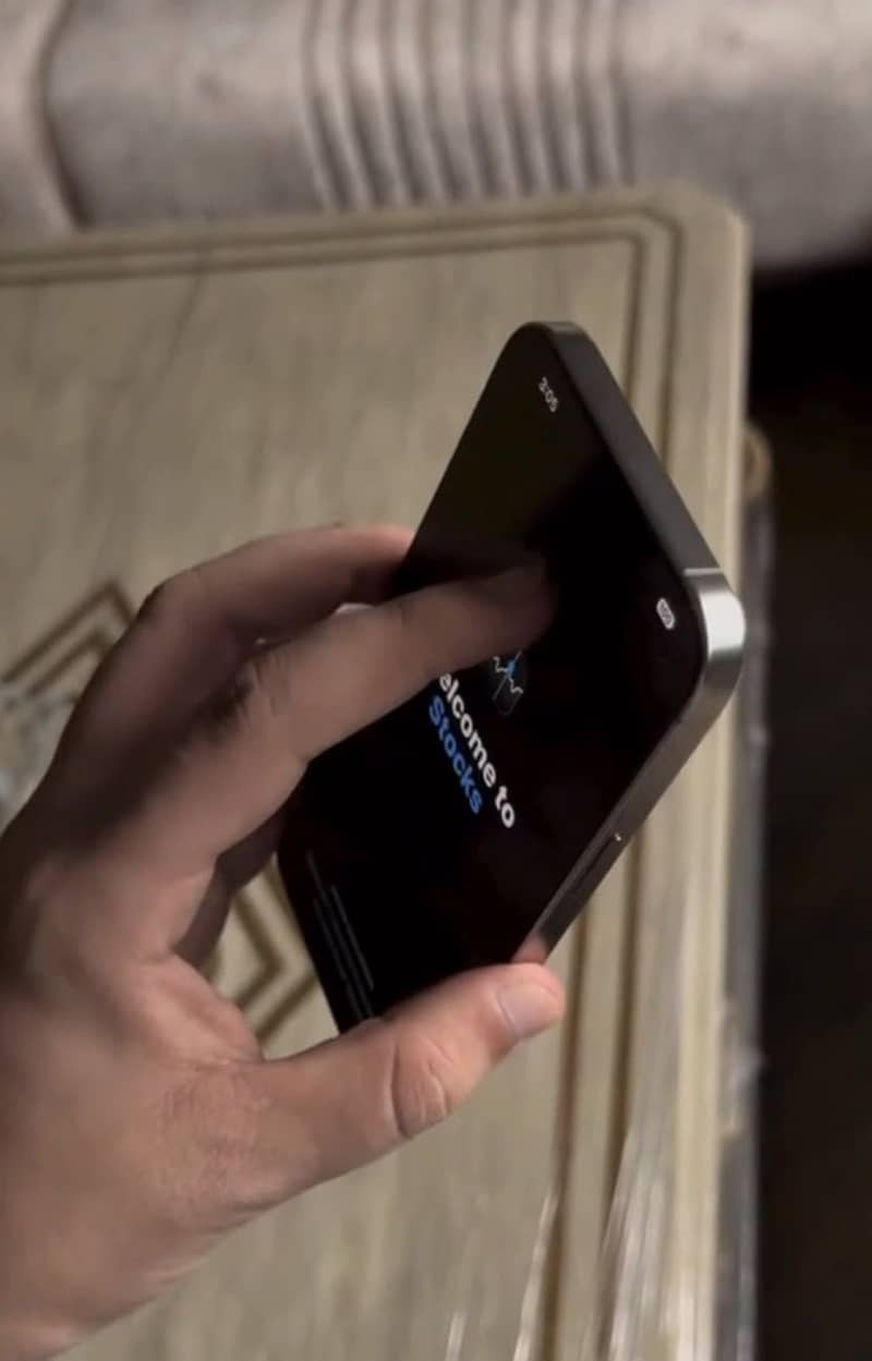 Iphone 15 pro max 2