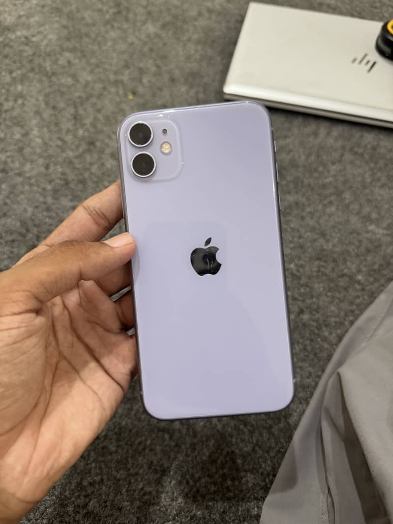 Apple iPhone 11 0