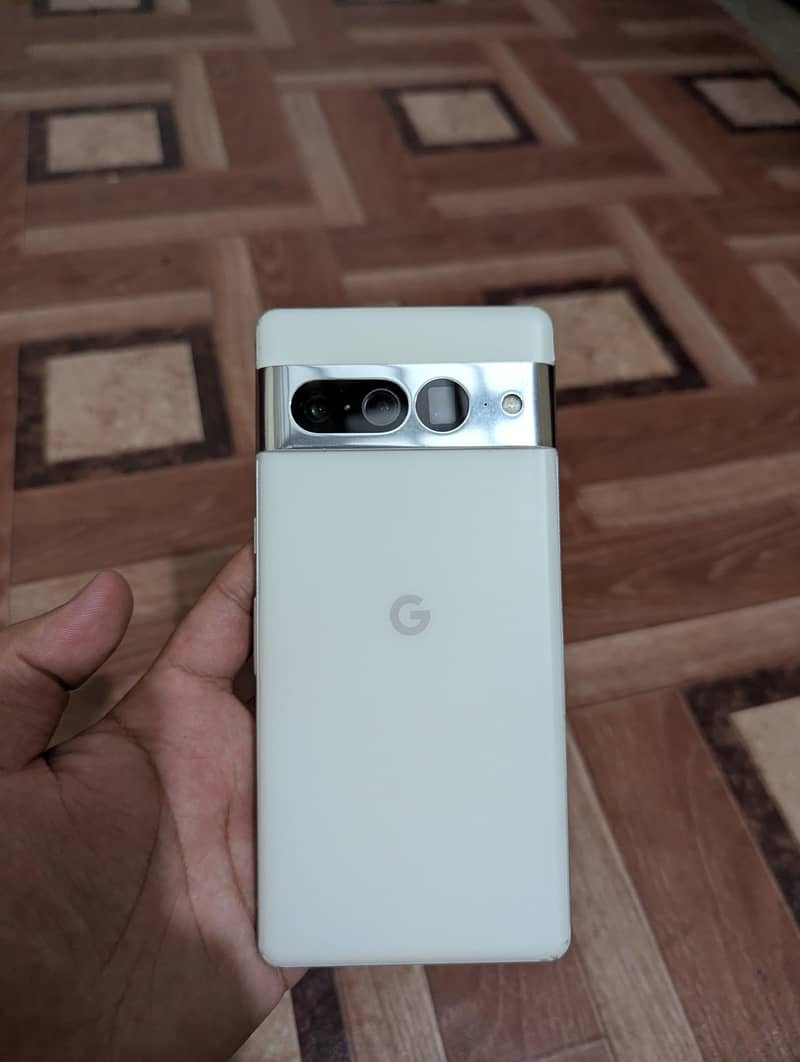 Google Pixel 7 Pro 2