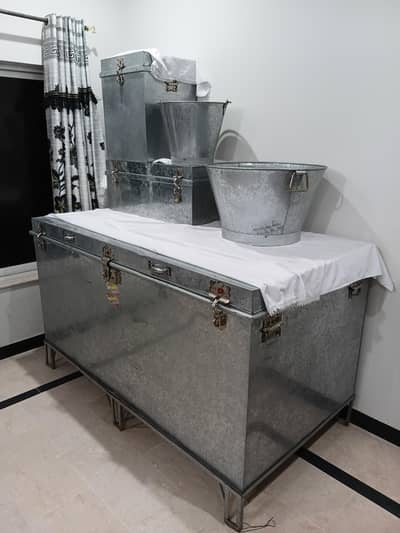 Steel Peeti Full Set With Stand For Sale
