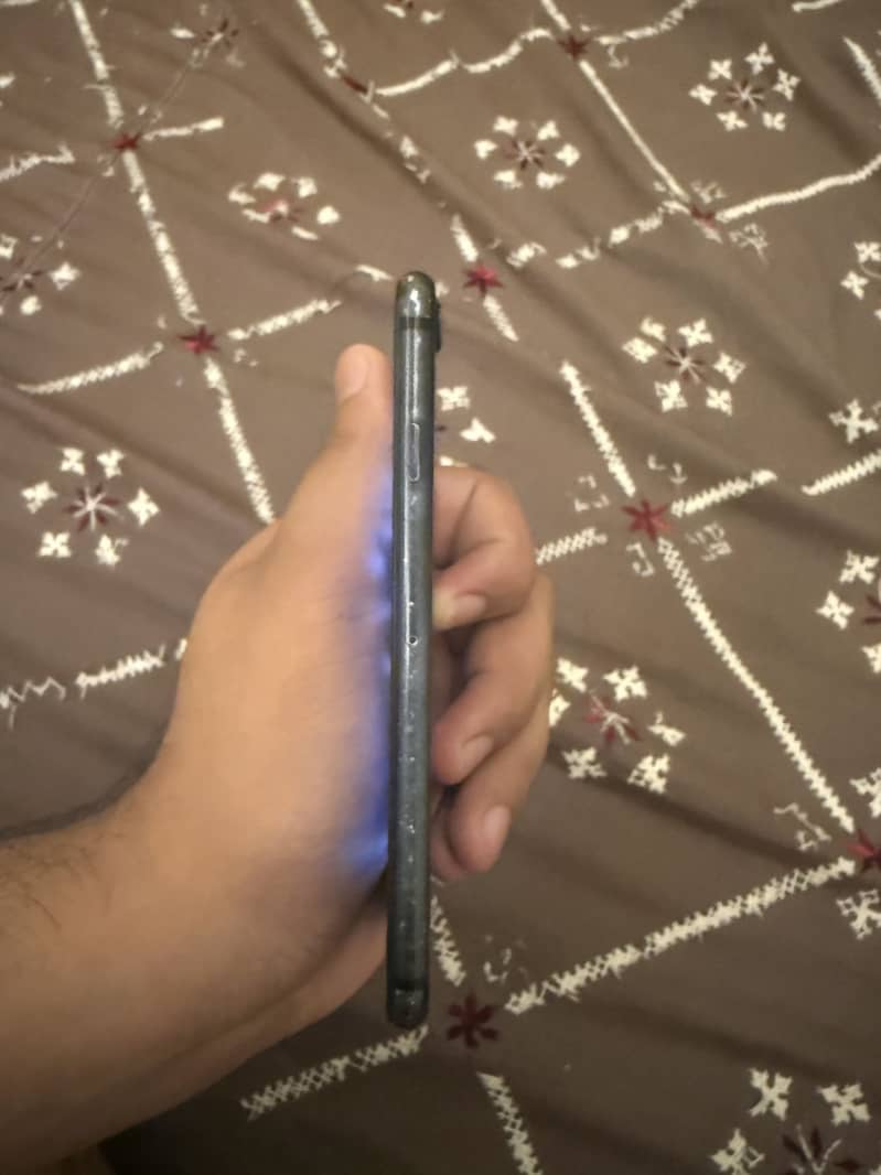 Iphone 7PTA 6