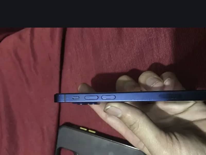 Apple iPhone 12 mini 2