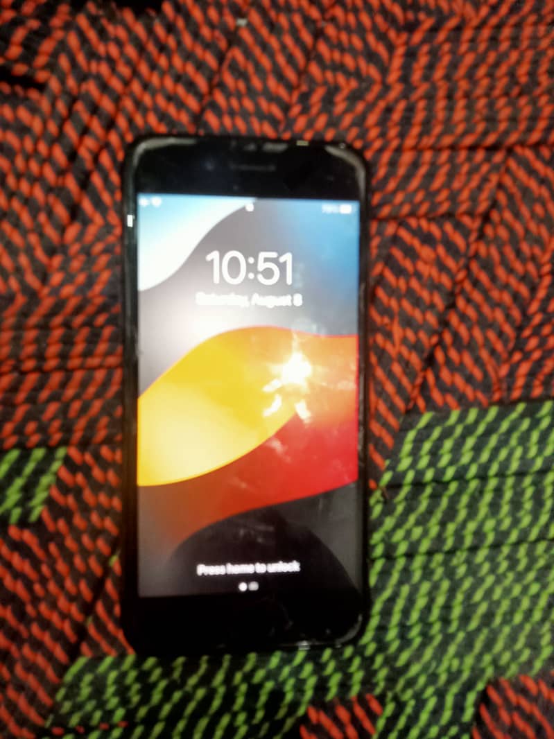 Apple iPhone 7 3