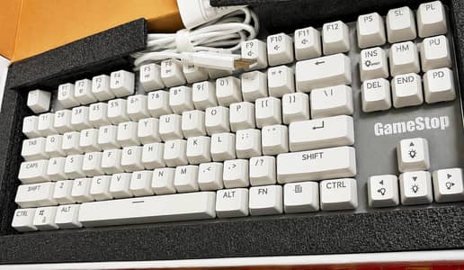 GameStop GS200 Mech Gaming Keyboard | Outemu Brown Switches | RGB