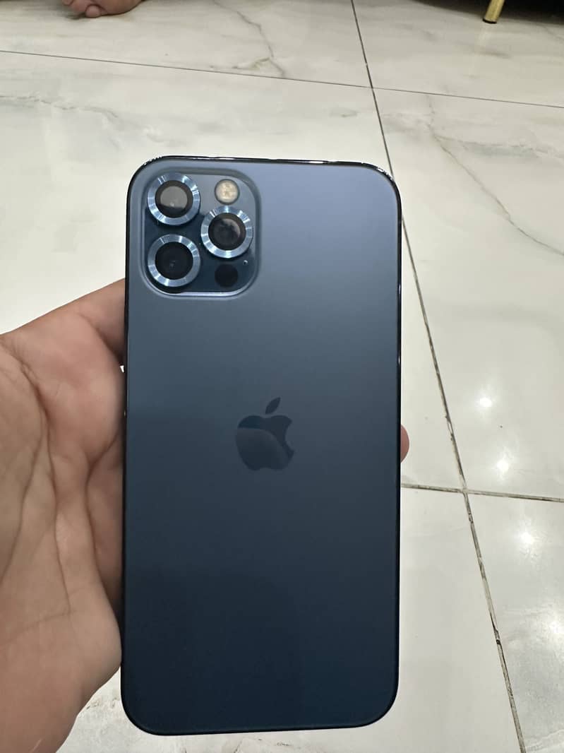 Apple iPhone 12 Pro 0