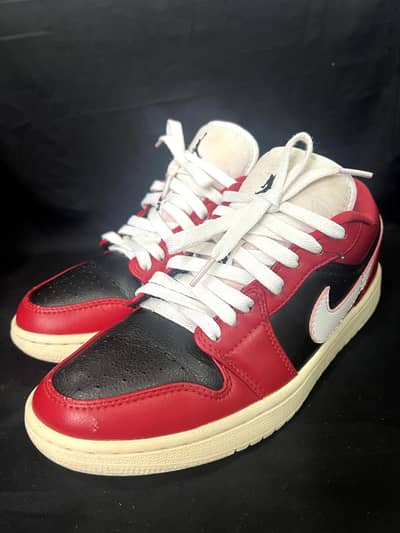 Nike Air Jordan 1 Chicago low