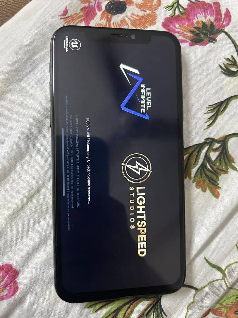 Apple iPhone X 2