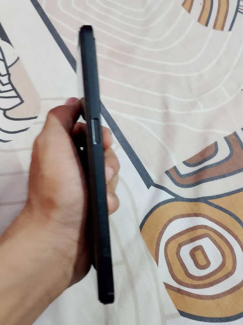 OPPO A57 4