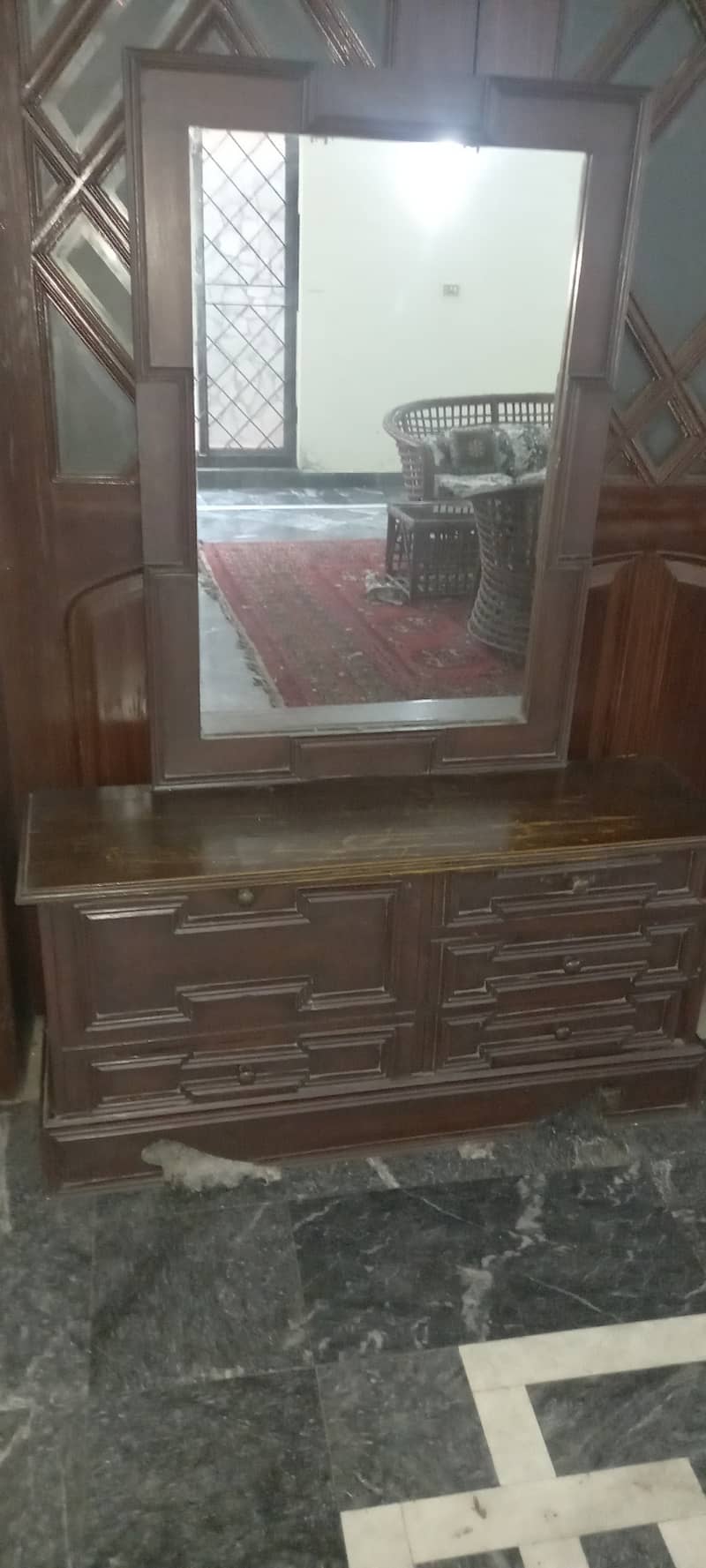 Dressing table/side drawers/bed side table 2