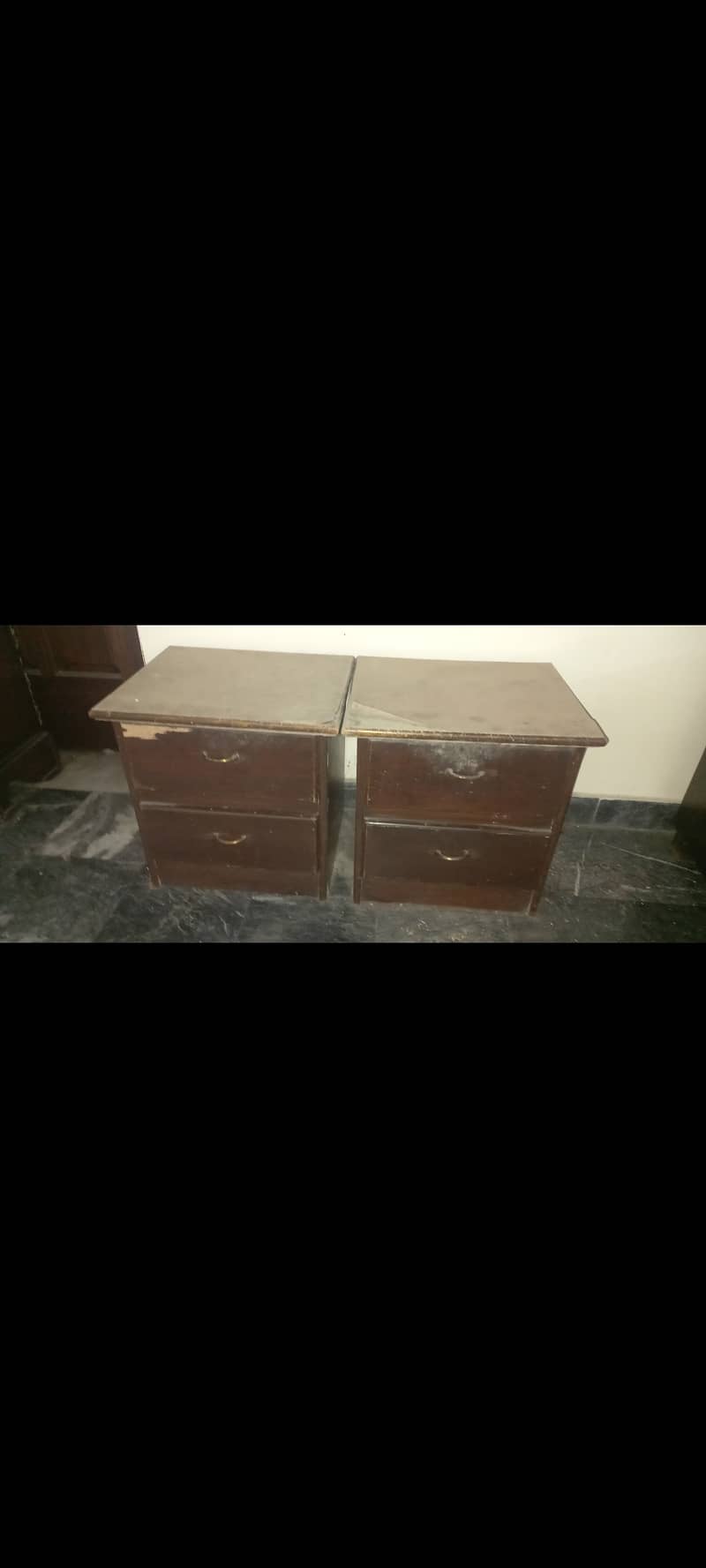 Dressing table/side drawers/bed side table 4