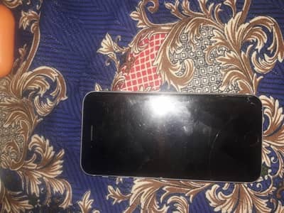 Apple iPhone SE