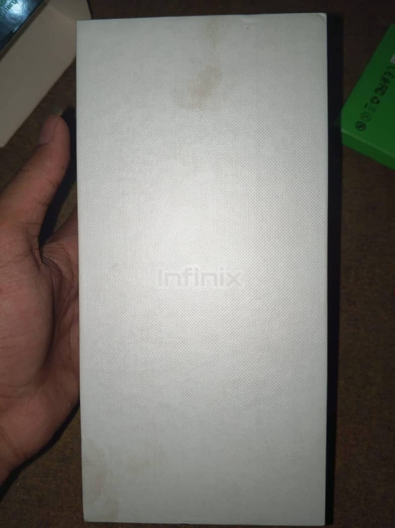 Infinix Note 40 4
