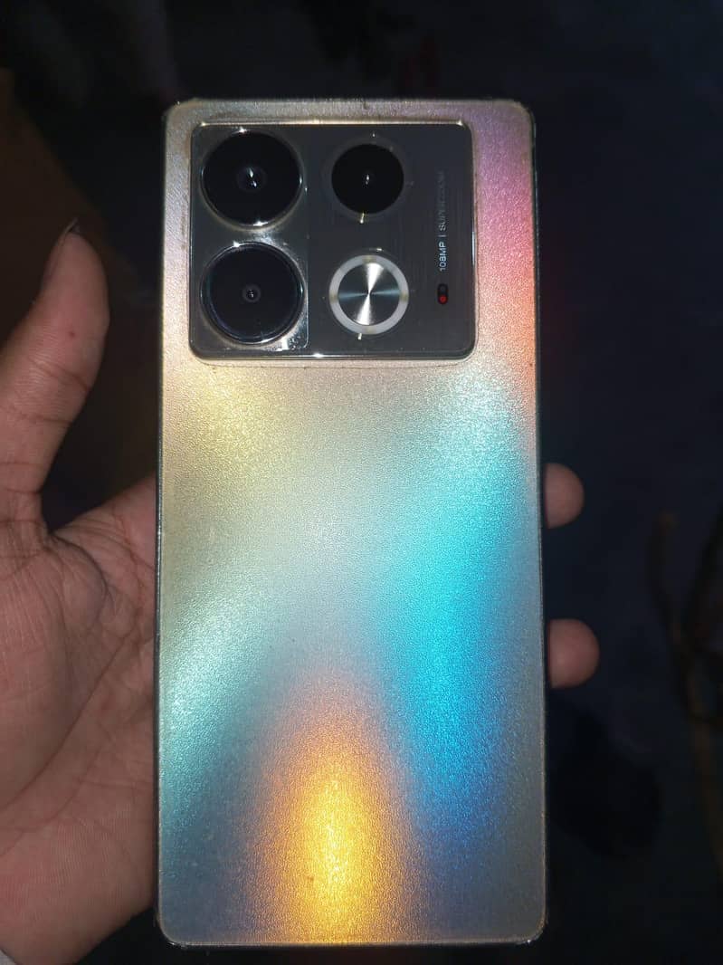 Infinix Note 40 9