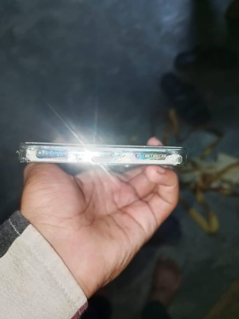 Infinix Note 40 10