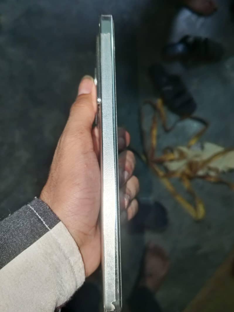 Infinix Note 40 12