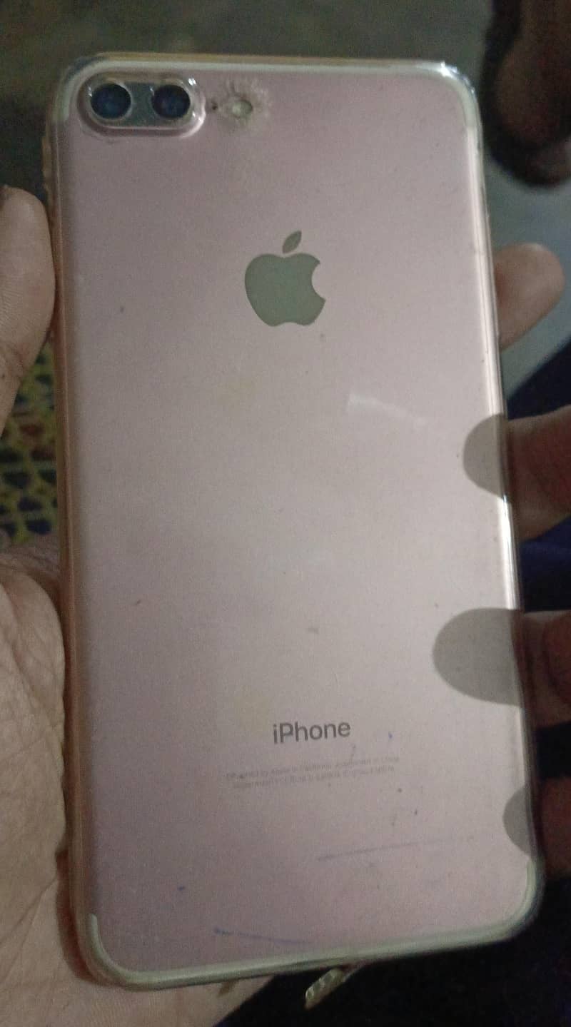 Apple iPhone 7 Plus 0