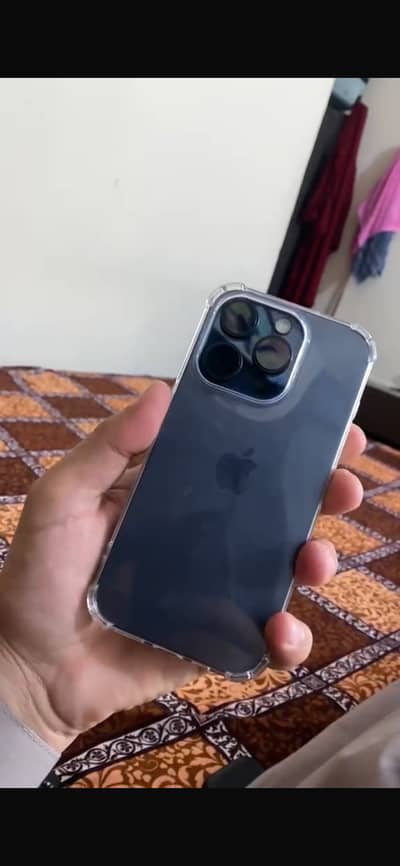 Apple iPhone 15 Pro