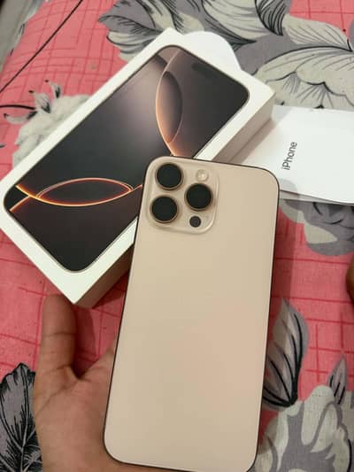 Apple iPhone 16 Pro Max