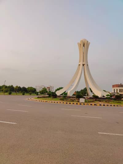 Prime Location 20 Marla Residential Plot In New Lahore City - Phase 3 Is Available For sale