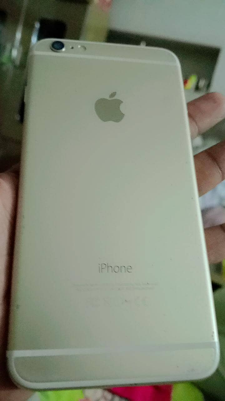 Apple iPhone 6 Plus 7