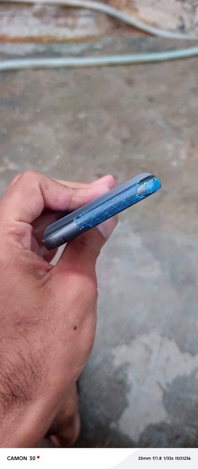 Google Pixel 8 4