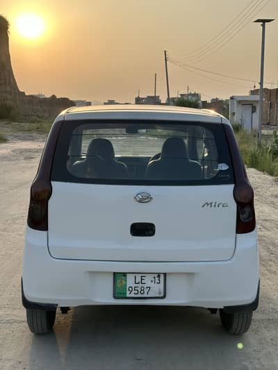 Daihatsu Mira 2009/13 Automatic