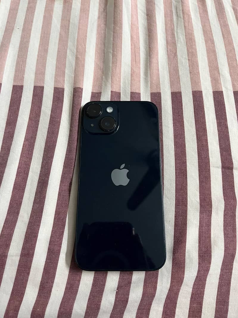 iPhone 14 3