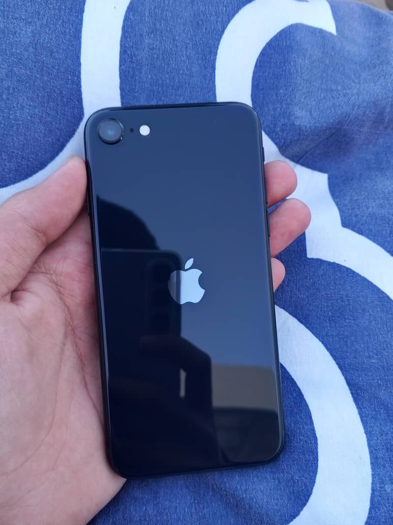 Apple iPhone SE 4