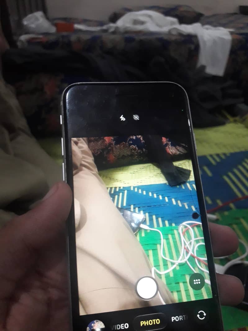 Apple iPhone SE 3