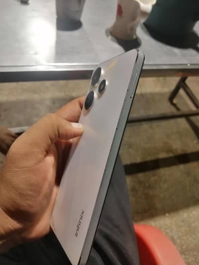 Infinix Hot 30