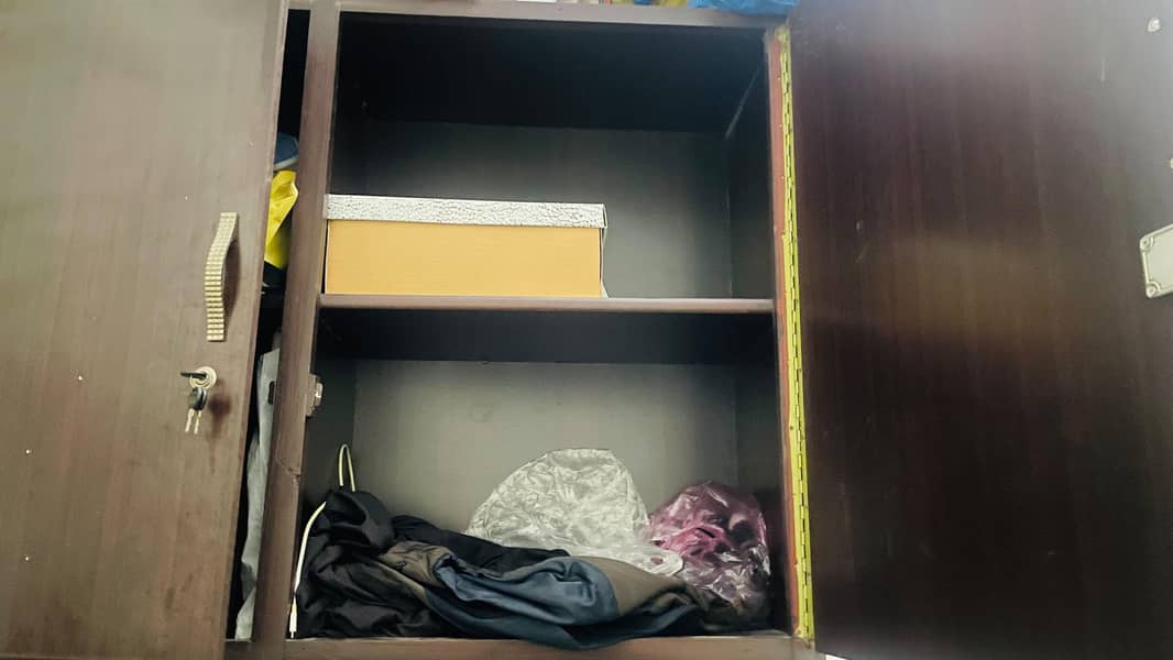 wardrobe (Almari) 2
