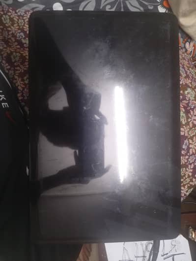 HP LAPTOP WITH CHARGER ALL OK 8GB RAM