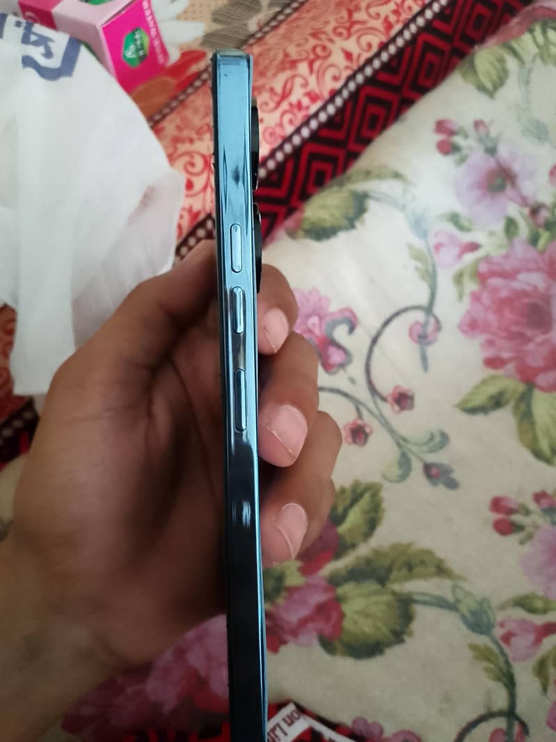 Tecno CAMON 20 Pro 3