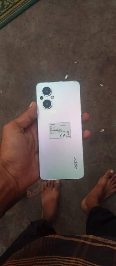 OPPO F21 Pro 8 128 ok set hai watsap no03192971380