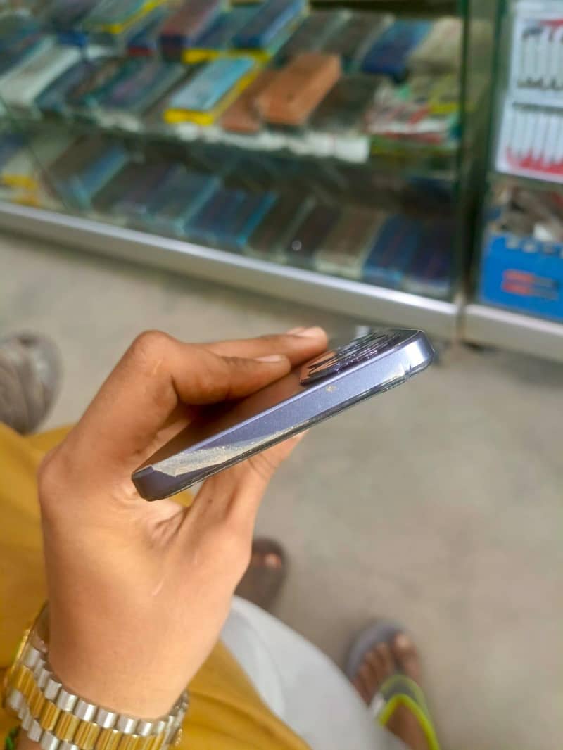oppo A60 5