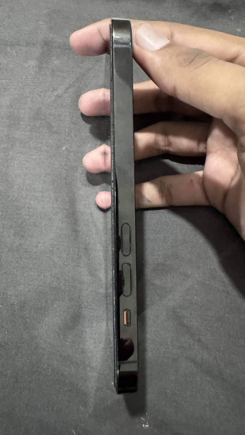 Apple iPhone 14 Pro 3