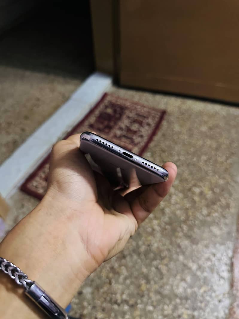 Apple iPhone X 9