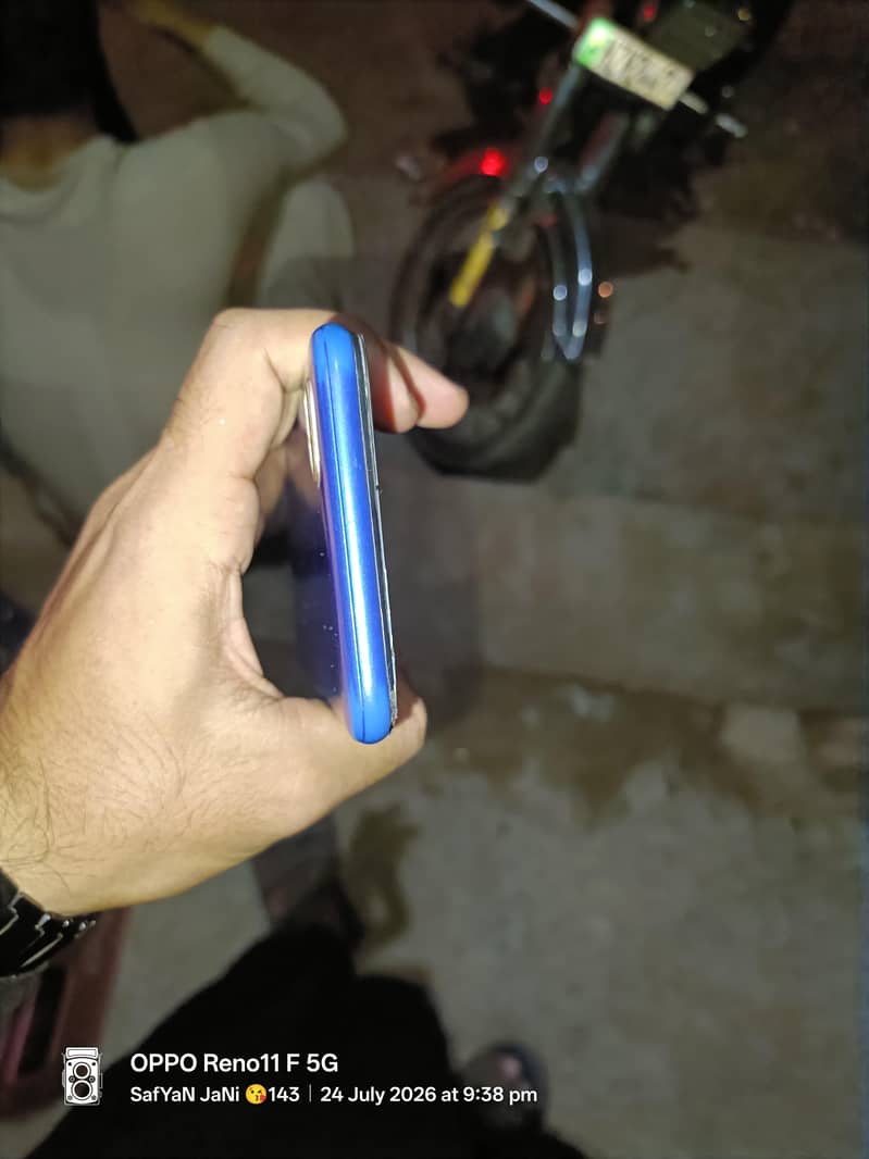 OPPO A1k 4