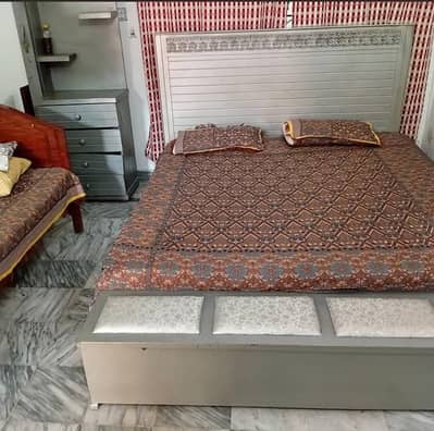 Duble Bed without metress