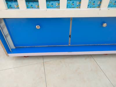 Baby cot
