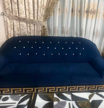strong woode sofa set of 5