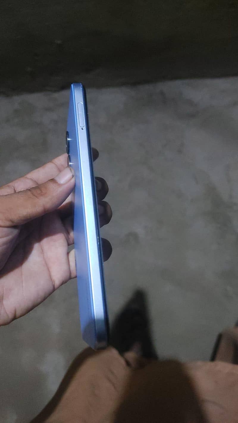 OPPO A17 4