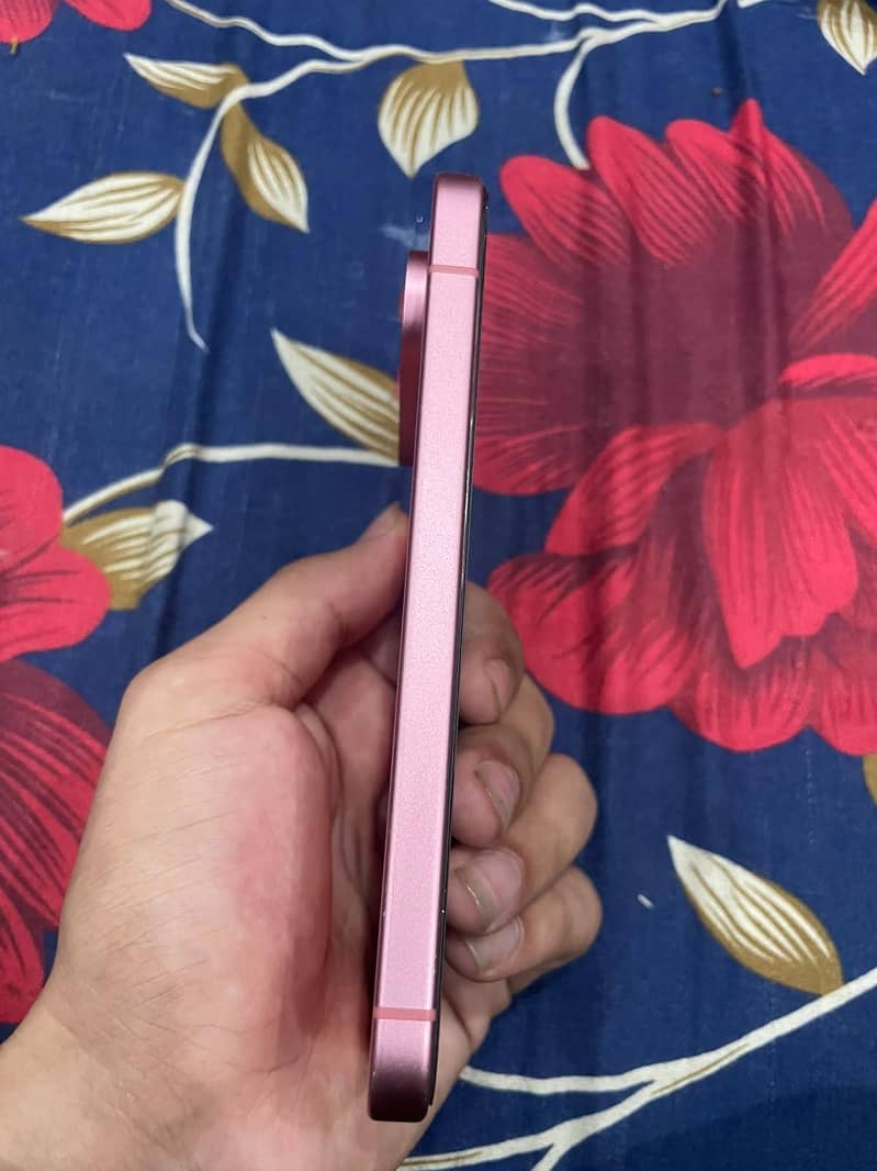 Google Pixel 9 3