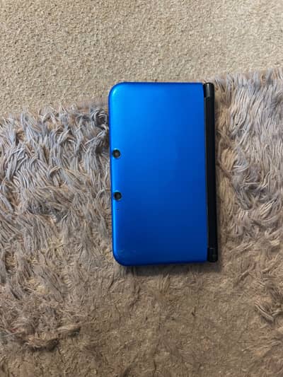 Nintendo 3DS XL (limited edition)