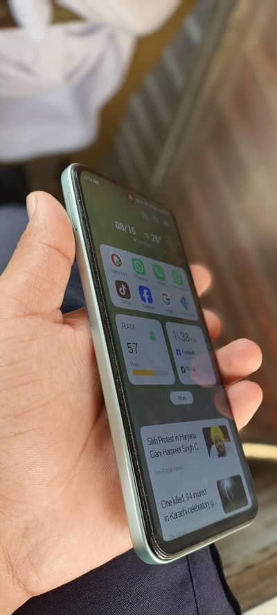 Infinix Hot 50i 6 Gb Ram 128 Gbs Rom