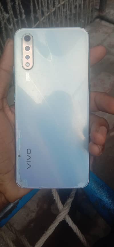 Vivo S1